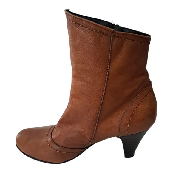Leather women's tan heeled ankle boots booties Made in Italy zip closure heel 3" - Picture 2 of 12